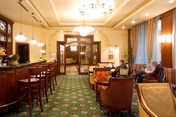 Crystal Palace Boutique Hotel