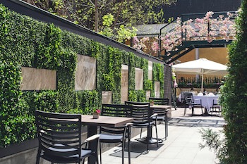 Crystal Palace Boutique Hotel