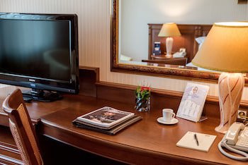 Crystal Palace Boutique Hotel