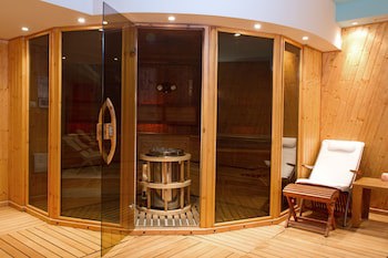 Crystal Palace Boutique Hotel