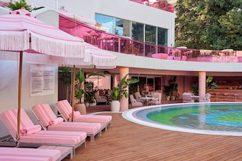 Semiramis Hotel