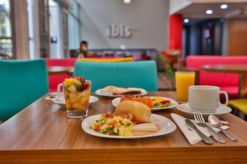 Ibis Maringa