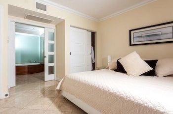 Oyster Bay Beach Resort