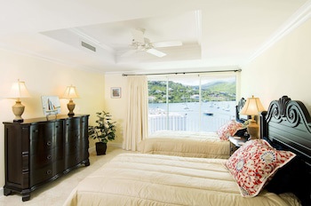 Oyster Bay Beach Resort