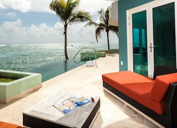 Oyster Bay Beach Resort
