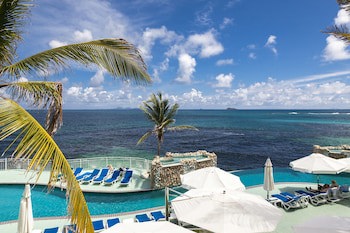 Oyster Bay Beach Resort