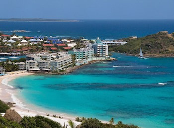 Oyster Bay Beach Resort