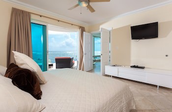 Oyster Bay Beach Resort