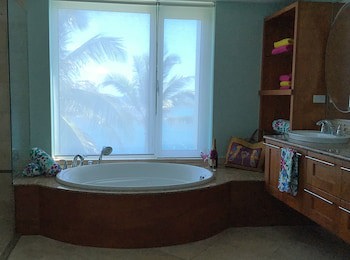 Oyster Bay Beach Resort