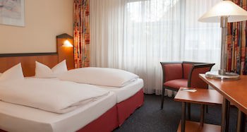 Victor’s Residenz-Hotel Berlin-Tegel galeri fotoğrafı