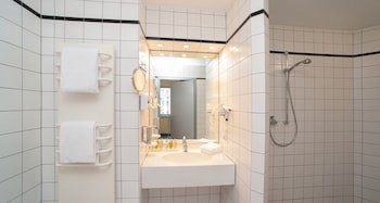 Victor’s Residenz-Hotel Berlin-Tegel galeri fotoğrafı