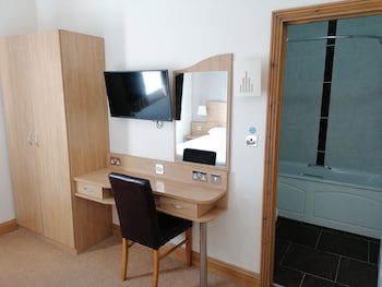 Queensgate Hotel