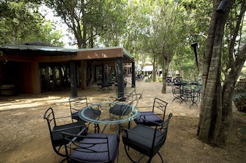 Deer Park Hotel