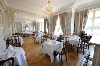 Pendley Manor