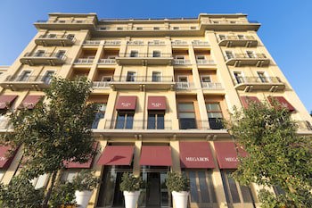 Gdm Megaron Historical Monument Hotel