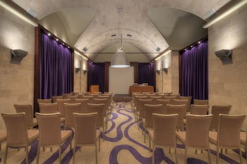 Gdm Megaron Historical Monument Hotel