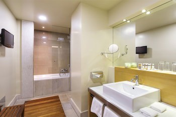 Gdm Megaron Historical Monument Hotel