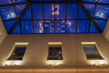 Gdm Megaron Historical Monument Hotel