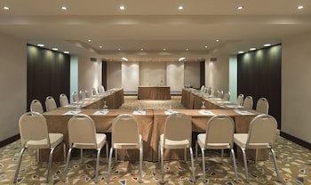 Gdm Megaron Historical Monument Hotel