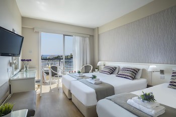 Pavlo Napa Beach Hotel galeri fotoğrafı