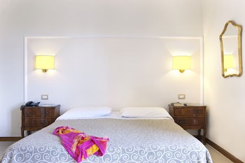 Hotel Alpha galeri fotoğrafı