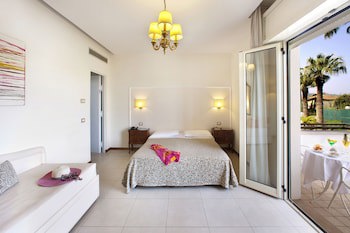 Hotel Alpha galeri fotoğrafı