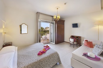 Hotel Alpha galeri fotoğrafı