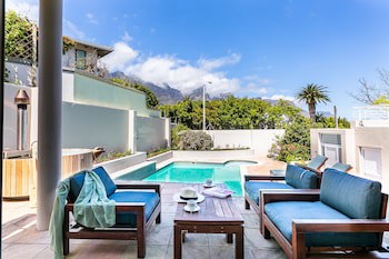 Camps Bay Retreat