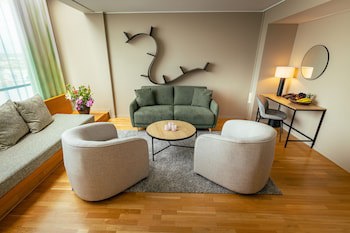 First Hotel G