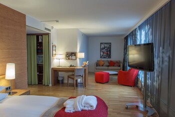 First Hotel G