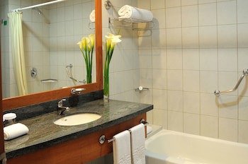 Suites Camino Real