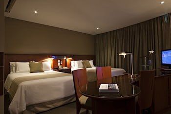 Suites Camino Real