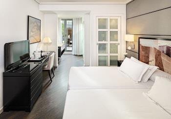 H10 Universitat Hotel - Adults Only