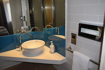 Holiday Inn Express London - Croydon, An Ihg Hotel