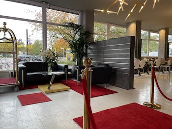 Hotel Mecklenheide Hannover fotoğrafı