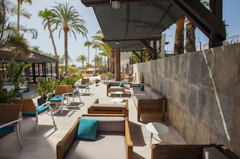 Corallium Beach By Lopesan Hotels - Adults Only