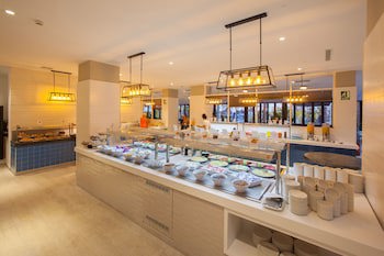 Corallium Beach By Lopesan Hotels - Adults Only