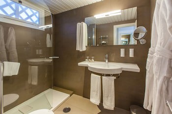 Corallium Beach By Lopesan Hotels - Adults Only