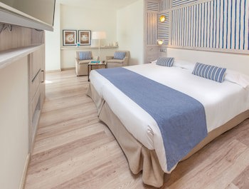 Corallium Beach By Lopesan Hotels - Adults Only
