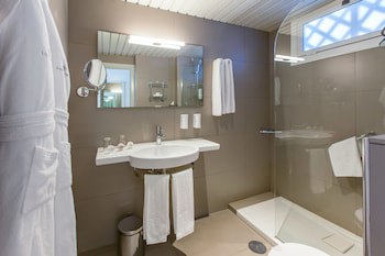 Corallium Beach By Lopesan Hotels - Adults Only
