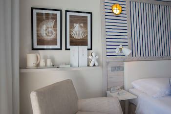 Corallium Beach By Lopesan Hotels - Adults Only