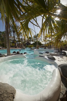 Corallium Beach By Lopesan Hotels - Adults Only