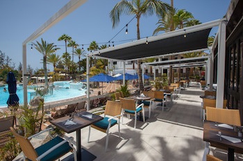 Corallium Beach By Lopesan Hotels - Adults Only
