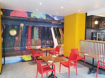 B&B Hotel Mons Gare