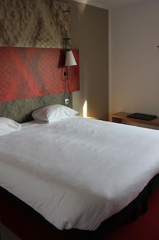 B&B Hotel Mons Gare