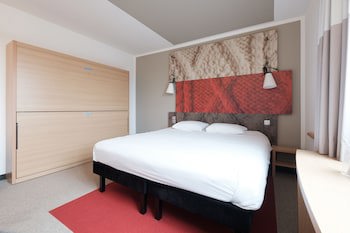 B&B Hotel Mons Gare