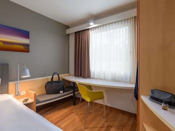 ibis Koln Airport galeri fotoğrafı
