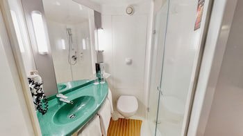 ibis Koln Airport galeri fotoğrafı