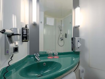 ibis Koln Airport galeri fotoğrafı