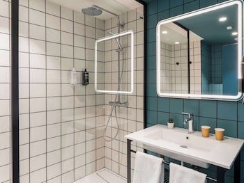 Ibis Styles Barcelona Sj Despi
